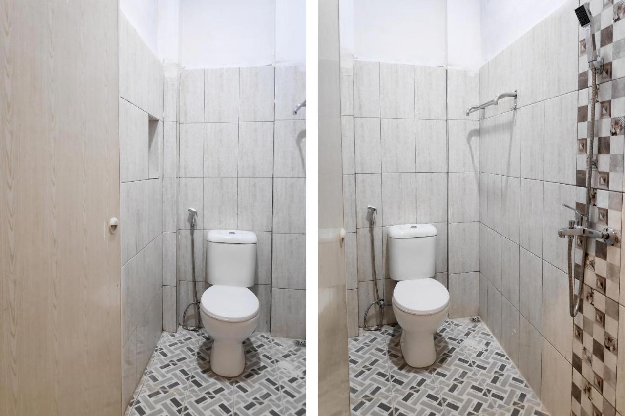 Oyo 90015 Platinum Guest House Medan Ngoại thất bức ảnh